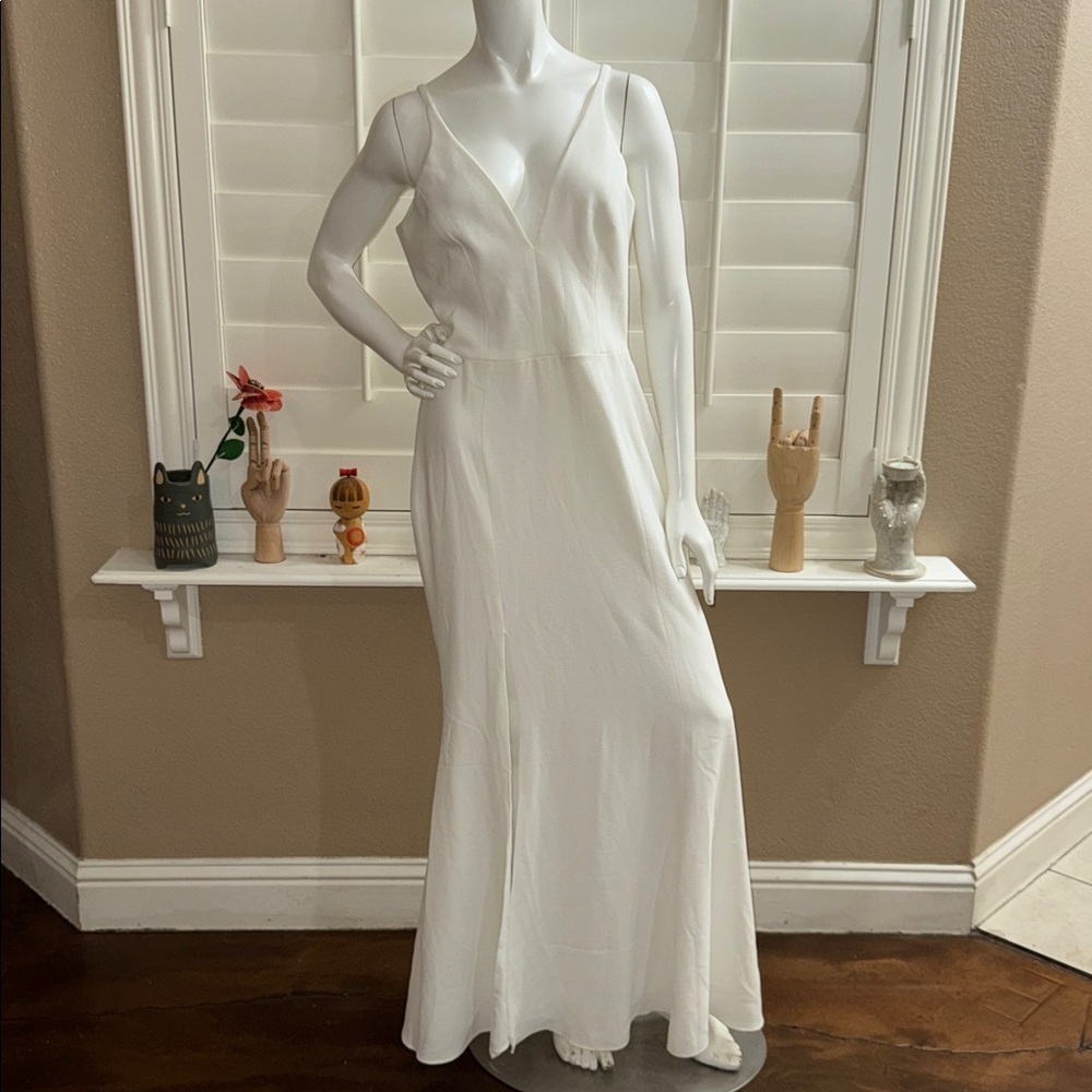 Dress the Population Iris Slit Crepe Gown Off White